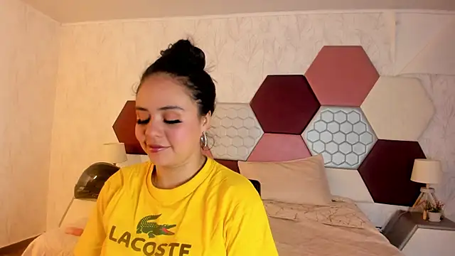 Snapshot of ArielleWilde chatting on December 5, 2025, 3:49 am ArielleWilde online show from December 5, 2025, 3:49 am