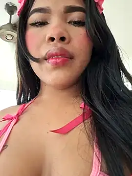 Snapshot of Michell_em chatting on February 19, 2026, 6:49 pm Michell em online show from February 19, 2026, 6:49 pm