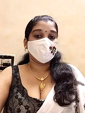 Snapshot of amelia-rani chatting on October 27, 2025, 4:35 am amelia-rani online show from October 27, 2025, 4:35 am