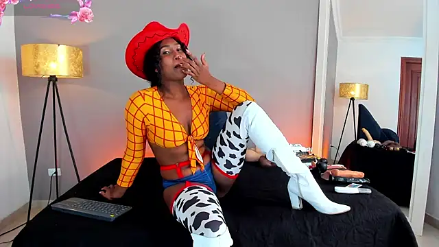 Snapshot of NAOMY_COOPER chatting on July 11, 2026, 8:31 pm NAOMY COOPER online show from July 11, 2026, 8:31 pm
