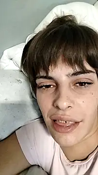 Snapshot of sweetchery999999 chatting on September 13, 2025, 3:23 pm sweetchery999999 online show from September 13, 2025, 3:23 pm