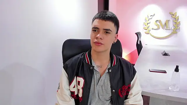 BenitoSaenz online show from February 11, 2026, 1:44 pm