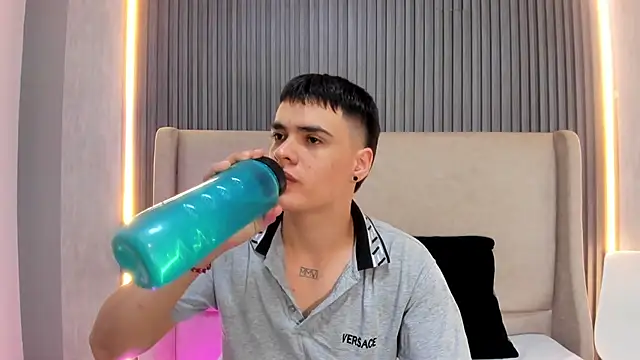 BenitoSaenz online show from March 1, 2026, 1:00 pm