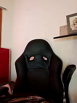 Luna 20x online show from December 1, 2025, 7:04 pm