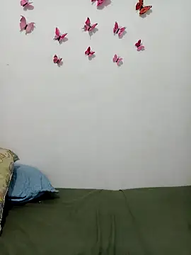 Snapshot of VALENTINA_ROUSE_ chatting on November 7, 2025, 3:44 am VALENTINA ROUSE online show from November 7, 2025, 3:44 am