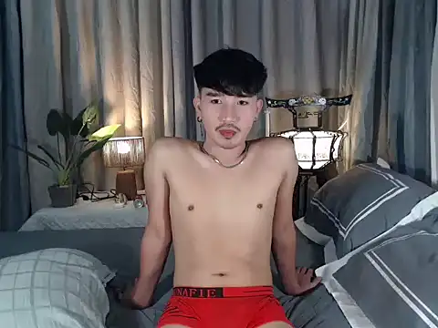 Snapshot of cute_richard24 chatting on November 6, 2025, 8:51 am cute richard24 online show from November 6, 2025, 8:51 am