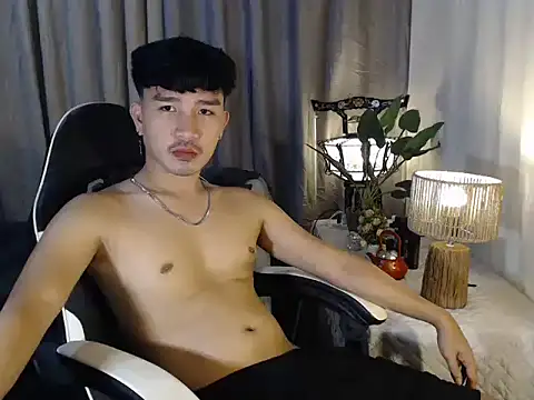 Snapshot of cute_richard24 chatting on December 14, 2025, 1:12 am cute richard24 online show from December 14, 2025, 1:12 am