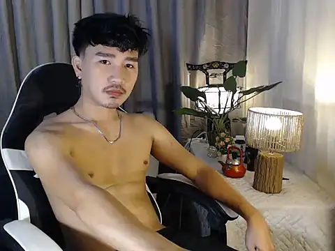 Snapshot of cute_richard24 chatting on December 18, 2025, 3:00 am cute richard24 online show from December 18, 2025, 3:00 am