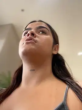 Snapshot of Kaily_Sweet16 chatting on November 2, 2025, 6:46 pm Kaily Sweet16 online show from November 2, 2025, 6:46 pm