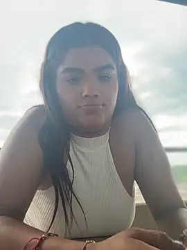 Snapshot of Kaily_Sweet16 chatting on November 10, 2025, 7:19 pm Kaily Sweet16 online show from November 10, 2025, 7:19 pm