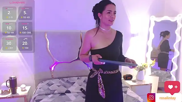 Snapshot of Rosalind_tay chatting on October 28, 2025, 10:58 am Rosalind tay online show from October 28, 2025, 10:58 am