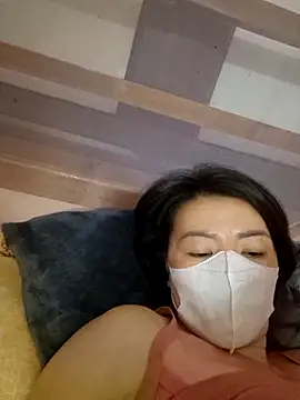 Snapshot of Hailey_babe chatting on October 30, 2025, 2:14 pm Hailey babe online show from October 30, 2025, 2:14 pm