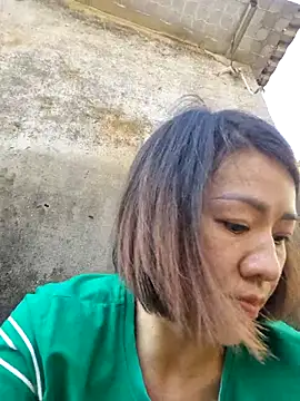 Snapshot of Hailey_babe chatting on November 14, 2025, 2:15 am Hailey babe online show from November 14, 2025, 2:15 am