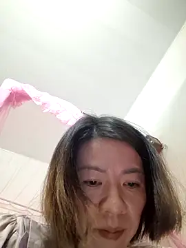 Snapshot of Hailey_babe chatting on October 31, 2025, 2:19 am Hailey babe online show from October 31, 2025, 2:19 am