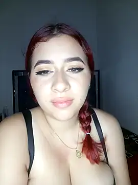 Chloe Sky love online show from October 29, 2025, 4:44 am