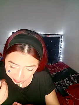 Chloe Sky love online show from February 18, 2026, 1:03 am