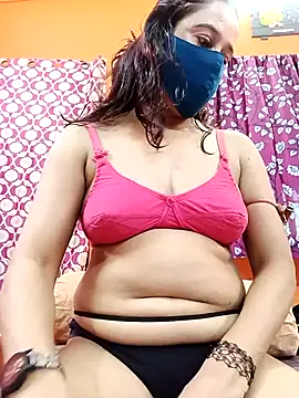 Snapshot of Hotpuja25 chatting on June 11, 2026, 4:42 am Hotpuja25 online show from June 11, 2026, 4:42 am
