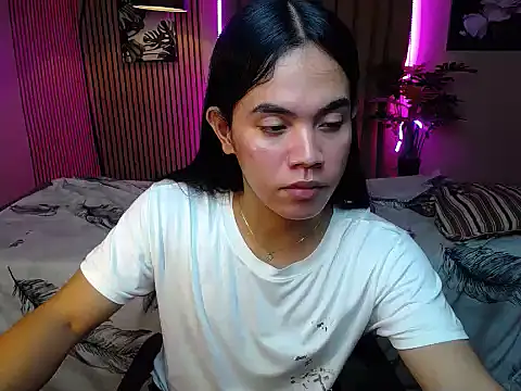 lava lux online show from October 19, 2025, 6:10 pm