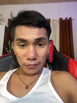 Snapshot of drinkmycumx chatting on November 16, 2025, 2:33 pm drinkmycumx online show from November 16, 2025, 2:33 pm