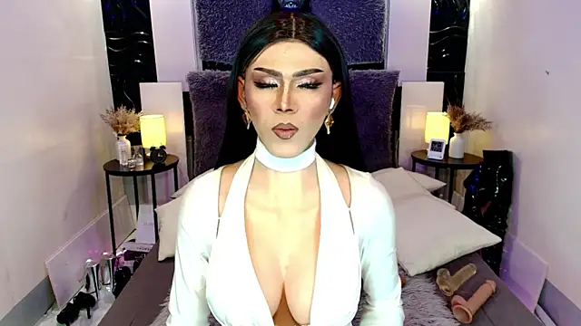 Snapshot of TatianaWil chatting on February 28, 2026, 8:14 am TatianaWil online show from February 28, 2026, 8:14 am