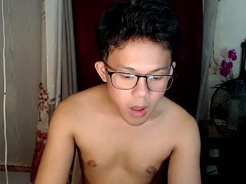 Snapshot of twink_asianbunny chatting on December 1, 2025, 4:19 pm twink asianbunny online show from December 1, 2025, 4:19 pm