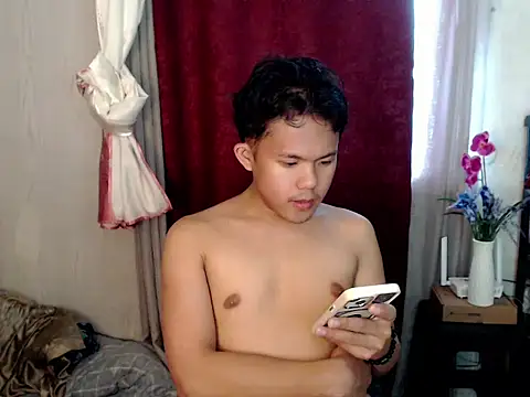 Snapshot of twink_asianbunny chatting on December 18, 2025, 6:18 am twink asianbunny online show from December 18, 2025, 6:18 am