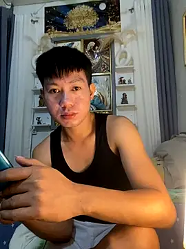 Snapshot of xshyboyx chatting on October 7, 2025, 2:07 pm xshyboyx online show from October 7, 2025, 2:07 pm