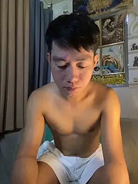 Snapshot of xshyboyx chatting on September 11, 2025, 3:28 am xshyboyx online show from September 11, 2025, 3:28 am