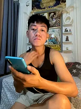 Snapshot of xshyboyx chatting on September 21, 2025, 5:01 am xshyboyx online show from September 21, 2025, 5:01 am