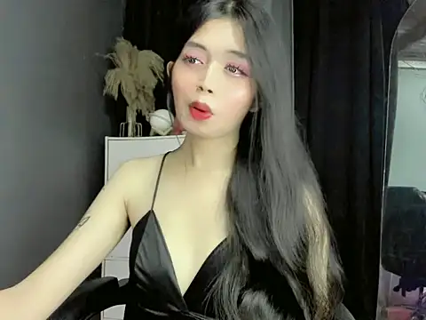 LexiLove online show from September 19, 2025, 1:26 pm