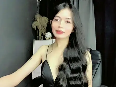 LexiLove online show from November 14, 2025, 9:46 am