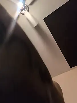 Snapshot of Cnutt310 chatting on January 8, 2026, 12:38 am Cnutt310 online show from January 8, 2026, 12:38 am