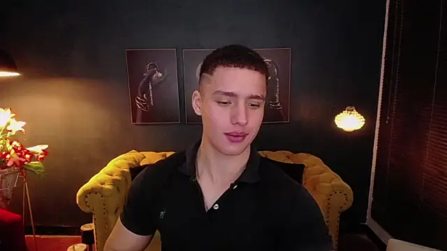 Snapshot of deivid_parker chatting on April 25, 2026, 2:03 am deivid parker online show from April 25, 2026, 2:03 am