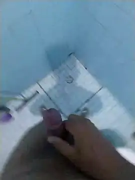 Snapshot of Novinhoamacoroas1002 chatting on December 13, 2025, 8:37 pm Novinhoamacoroas1002 online show from December 13, 2025, 8:37 pm