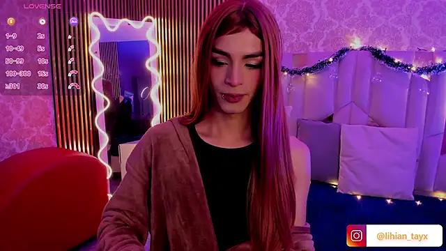 Snapshot of LIHIAN_TAY chatting on November 27, 2025, 3:29 am LIHIAN TAY online show from November 27, 2025, 3:29 am