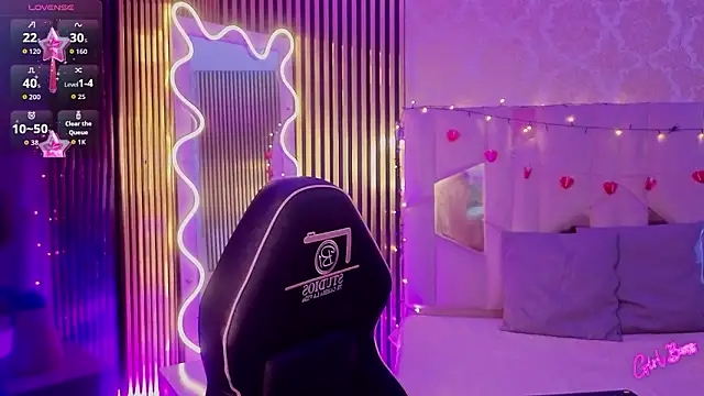 LIHIAN TAY online show from February 18, 2026, 3:15 am