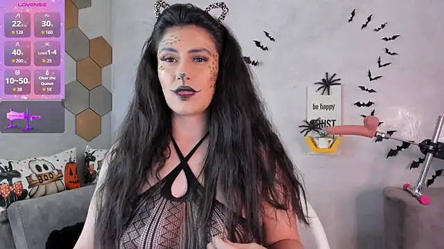 Snapshot of saritass_ chatting on October 30, 2025, 2:32 am saritass online show from October 30, 2025, 2:32 am