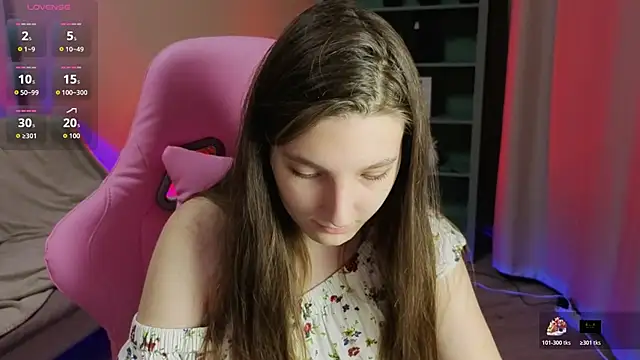 Snapshot of Mia_Myles chatting on November 11, 2025, 10:21 am Mia Myles online show from November 11, 2025, 10:21 am