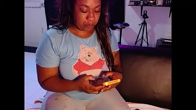 Sam Blue online show from April 18, 2026, 11:23 am