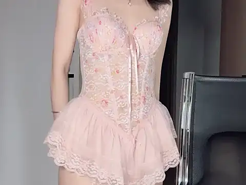 Snapshot of Ryeon_99 chatting on February 1, 2026, 3:54 pm Ryeon 99 online show from February 1, 2026, 3:54 pm