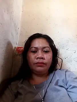 Snapshot of sexybitch_02 chatting on November 5, 2025, 4:04 am sexybitch 02 online show from November 5, 2025, 4:04 am