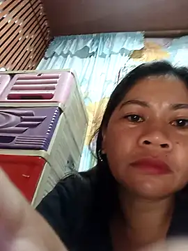 Snapshot of sexybitch_02 chatting on December 5, 2025, 7:01 pm sexybitch 02 online show from December 5, 2025, 7:01 pm