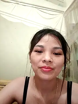 Snapshot of Ocnguyety chatting on October 17, 2025, 12:51 pm Ocnguyety online show from October 17, 2025, 12:51 pm