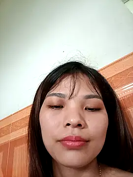 Snapshot of Ocnguyety chatting on October 19, 2025, 2:14 am Ocnguyety online show from October 19, 2025, 2:14 am