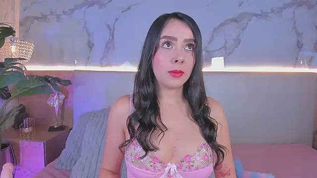 ValSmith  online show from March 29, 2026, 4:25 am