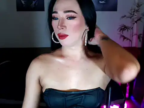 Snapshot of Spicy_kinky chatting on April 27, 2026, 8:40 pm Spicy kinky online show from April 27, 2026, 8:40 pm