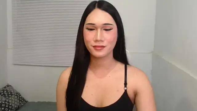 Snapshot of Leighs_Celine chatting on February 23, 2026, 9:21 am Leighs Celine online show from February 23, 2026, 9:21 am