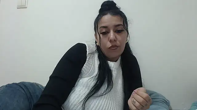 Maryem637048 online show from February 10, 2026, 2:05 pm