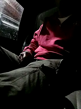 MICHOACANXX online show from November 26, 2025, 6:24 am