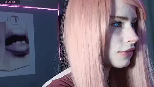 Snapshot of PieraMarch chatting on February 25, 2026, 6:41 pm PieraMarch online show from February 25, 2026, 6:41 pm